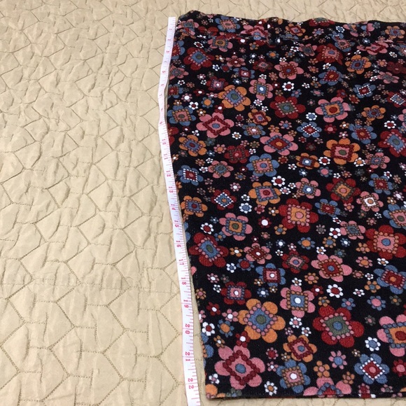 Dolce&gabana skirt,size 28/42. - Picture 6 of 8